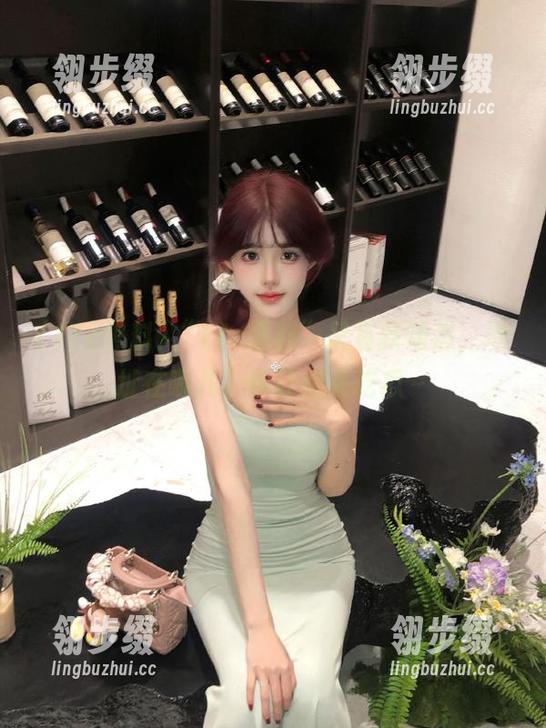 “17c黑料”又有新动态，地址在哪儿？快让我来吃瓜～