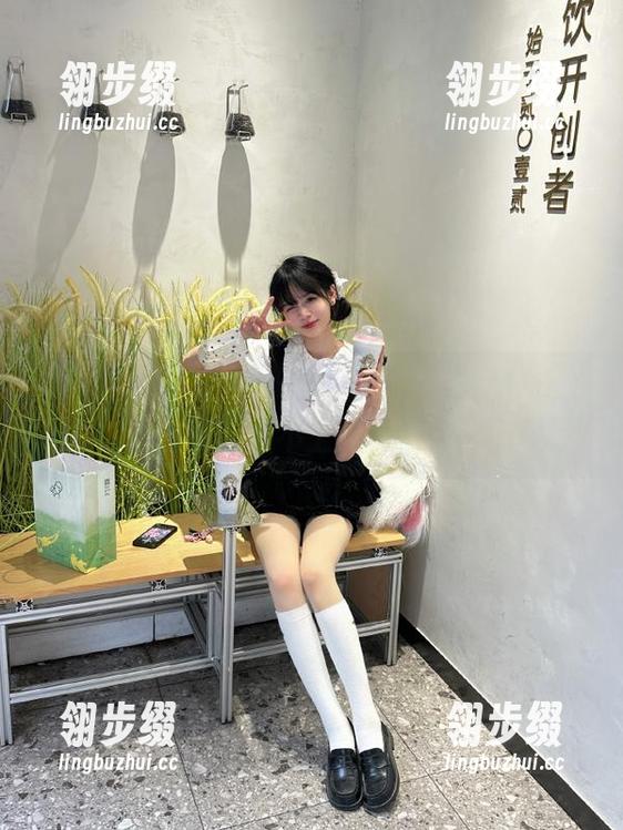 51吃瓜网 别犹豫,下载“51吃瓜网”iOS,让你每天追不上热闹也追得上瓜!