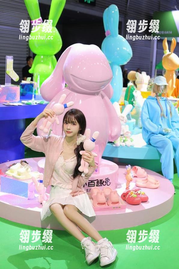 登录91cgcom，可以好好消耗我的时间，也开始一段奇妙的之旅。