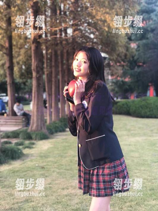 “cg网”下载指南：如何变身吃瓜高手，轻松掌握见闻！