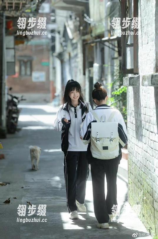 吃瓜大本营首页，今天的瓜又软又香，一来就要咬！