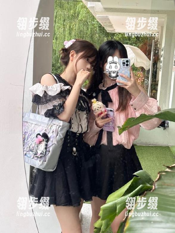 吃瓜视频大全 不聊不知道,吃瓜视频大全最近的更新也是毫不手软啊!
