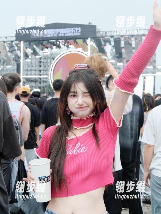 更新来了：“国产黑料”的这一波，我觉得可以申请专利了，太神奇！