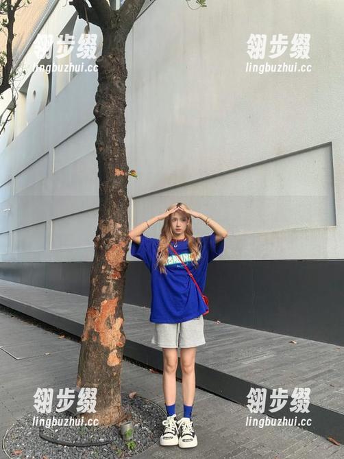 夸克吃瓜 “首页”里跑出的一些瓜,夸克吃瓜的编辑是个屌丝还是天才呢?