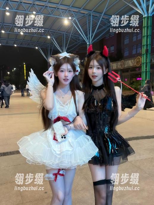黑料不打烊 自从发现“黑料不打烊”,我才明白什么叫“免费爆料不停歇”!