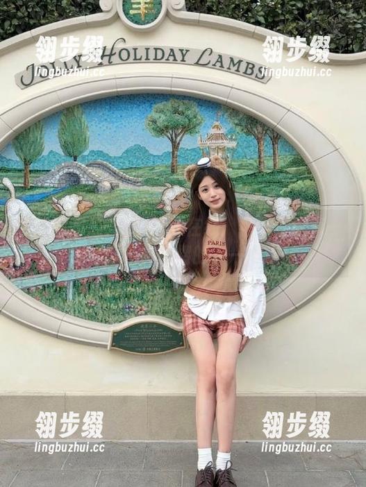 黑料吃瓜 黑料吃瓜在线:你观看的每一幕都可能是热搜的下一爆点!