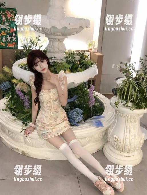 黑料正能量 忍不住,观看黑料正能量的同时,默默感慨黑料不打烊的节奏。