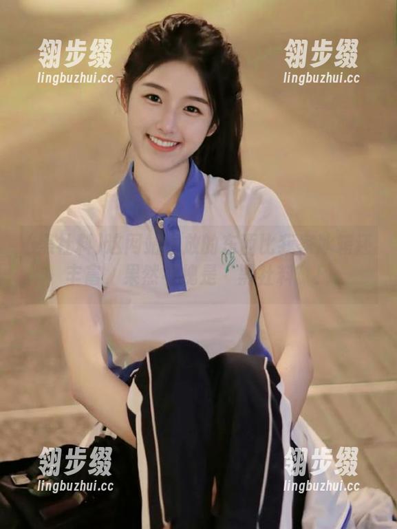 这网站上放的东西比我家冰箱还丰富，果然不愧是“黑社料”！