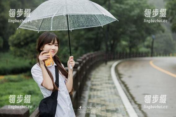 黑网料 今晚决定登录黑网料,期待点不一样的惊艳